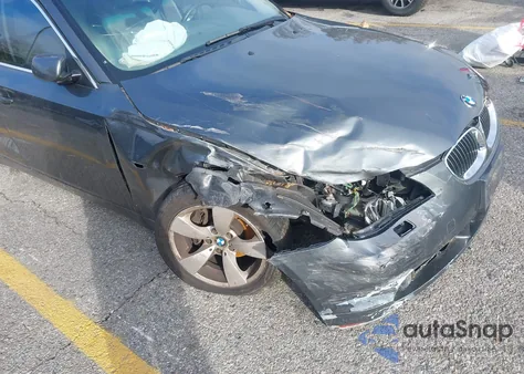 2007 BMW 525I z USA, uszkodzony, nr VIN WBANE53557CW67048